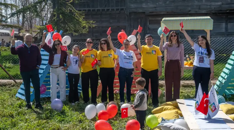 Minik Dondurma Ustaları: 23 Nisan’da Çiftlikte Birlikte Ürettik